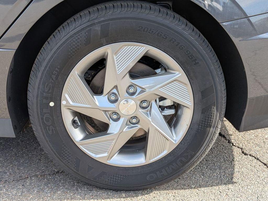 New 2025 Hyundai Sonata SE image 12