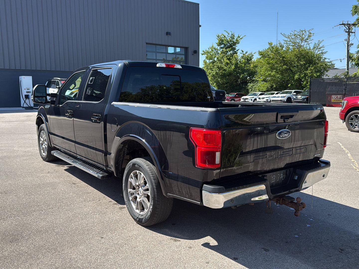 Used 2019 Ford F150 Lariat w/ Max Trailer Tow Package RWD image 5