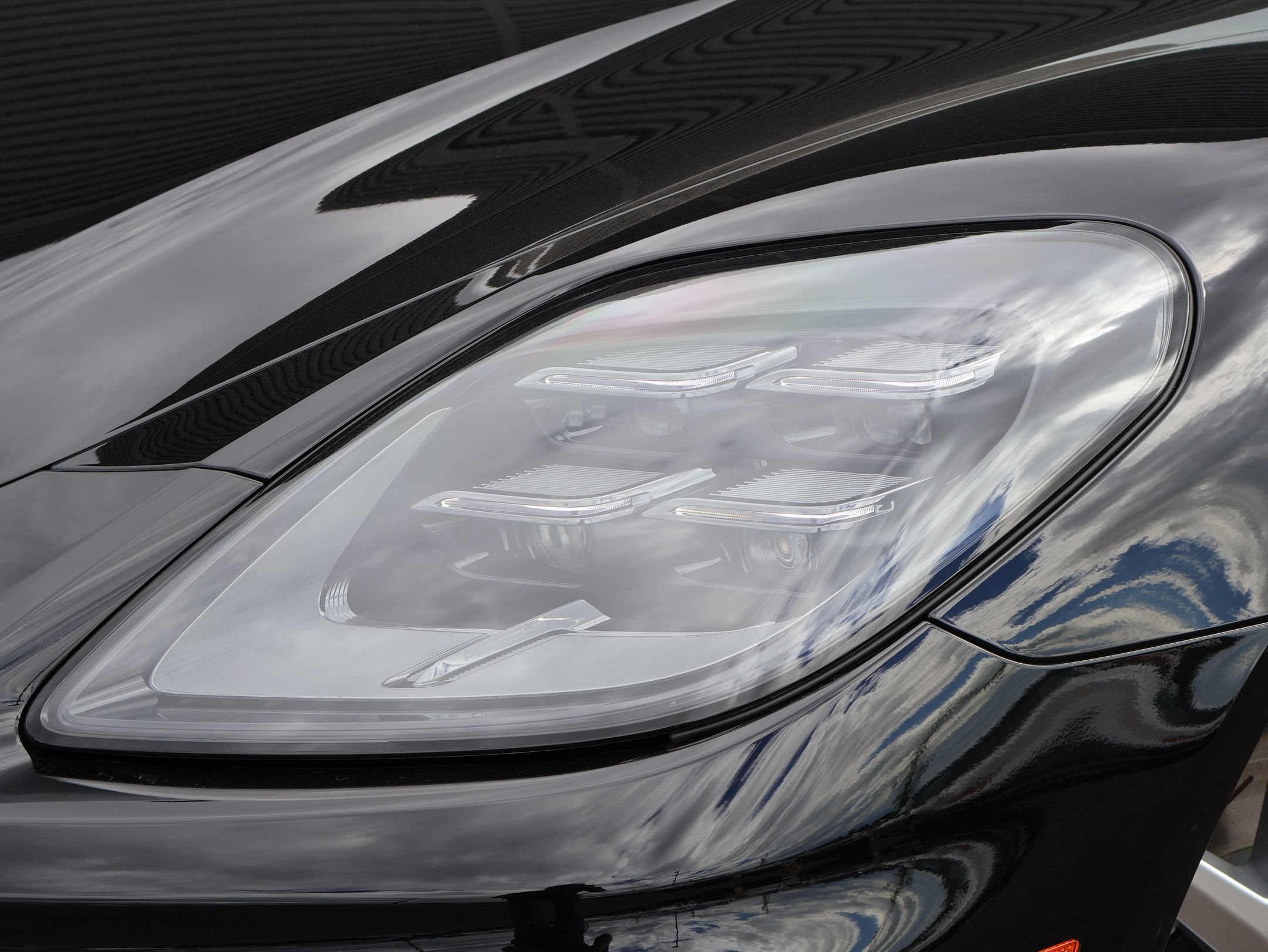 New 2026 Porsche Panamera 4 AWD/4WD image 13