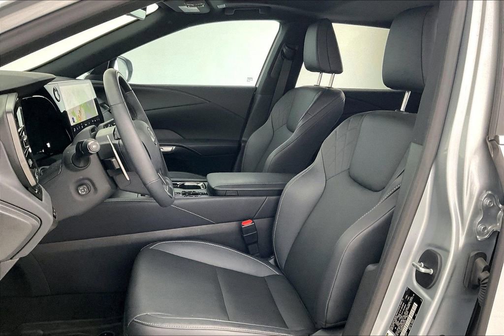 Used 2025 Lexus RX 350 AWD image 30