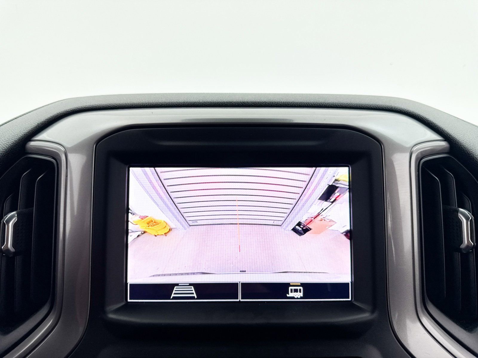 Used 2022 Chevrolet Silverado 1500 Custom image 8