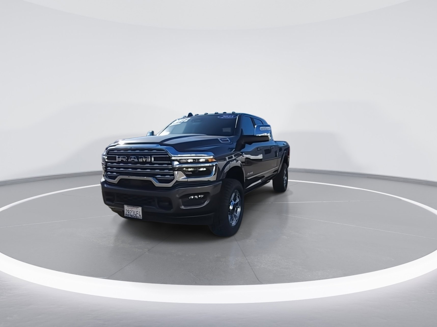 Used 2025 RAM 3500 Limited image 5