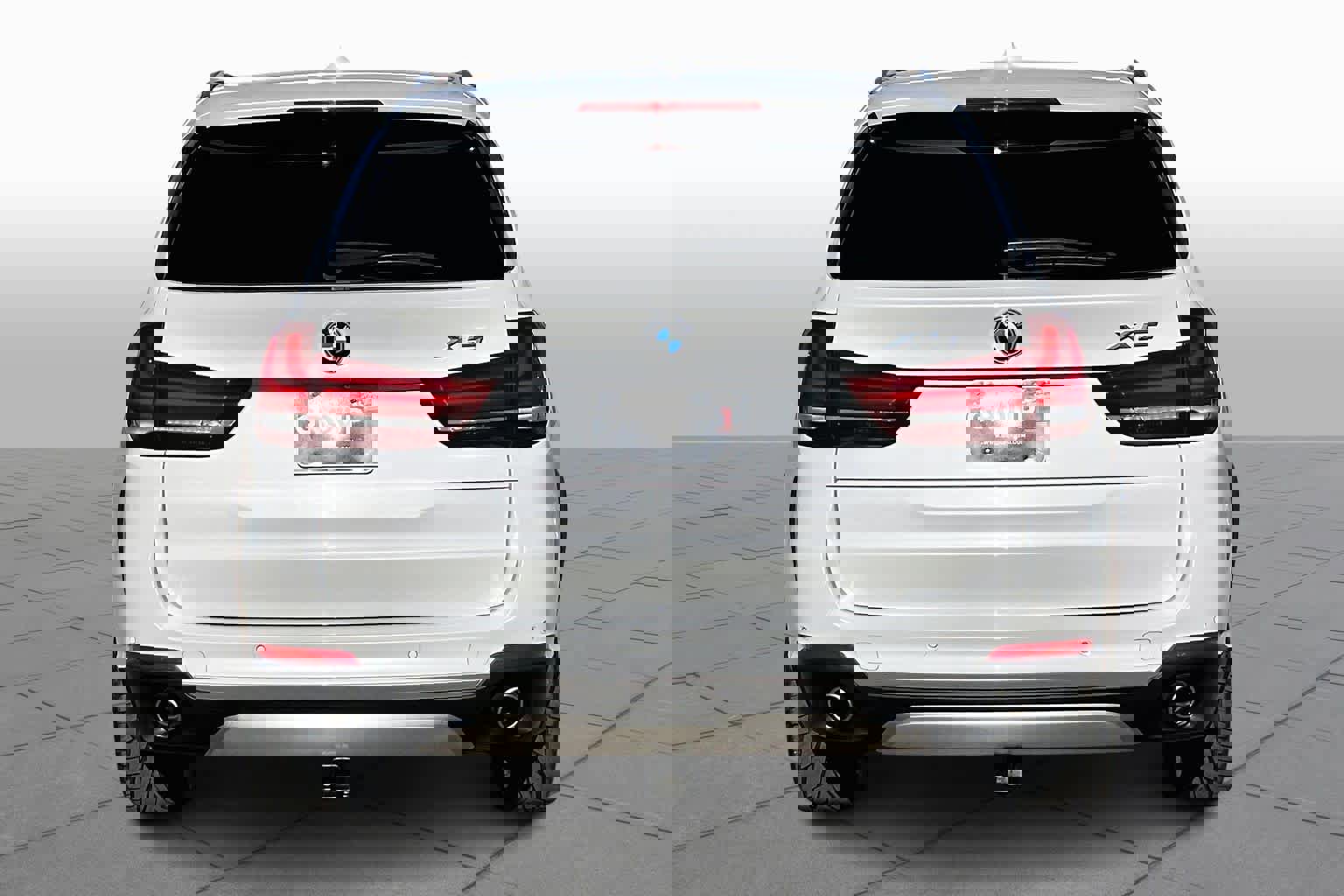 Used 2017 BMW X5 xDrive35d image 4