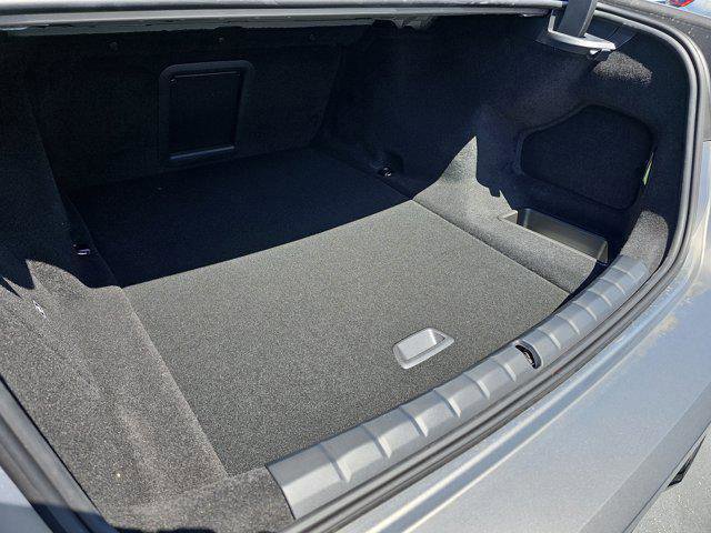 New 2025 BMW i7 xDrive60 image 12