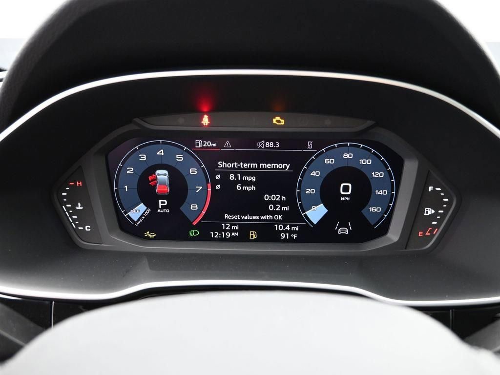 New 2025 Audi Q3 2.0T Premium image 16