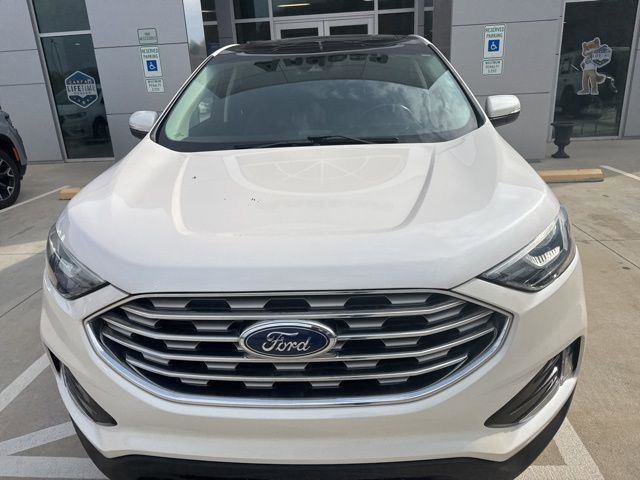 Used 2019 Ford Edge Titanium image 15