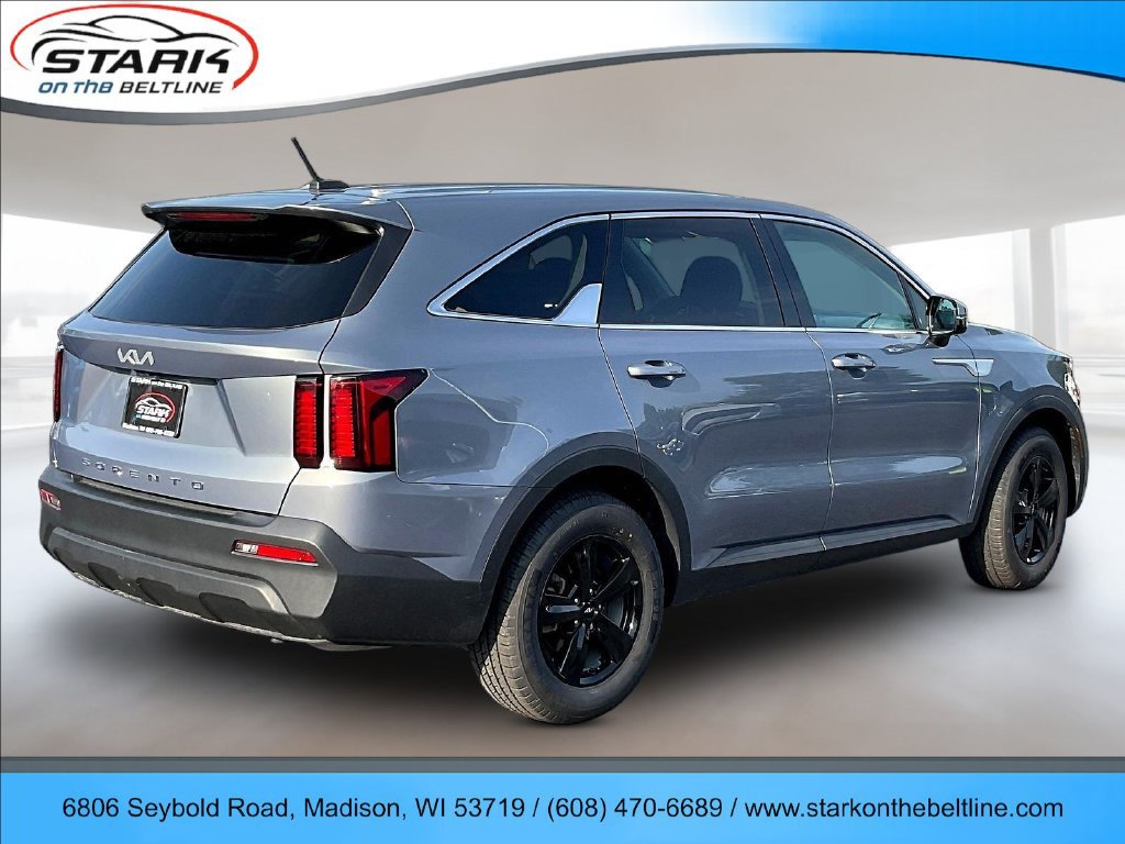 Used 2022 Kia Sorento LX FWD image 6