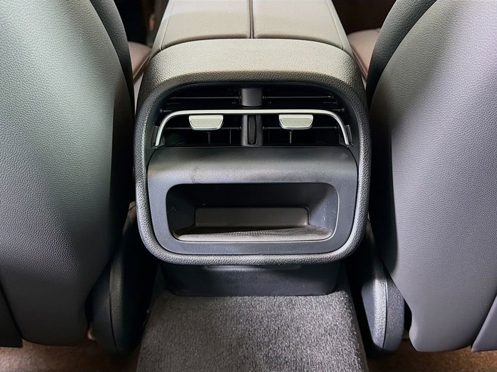 New 2026 Mercedes-Benz E 350 4MATIC Sedan image 27