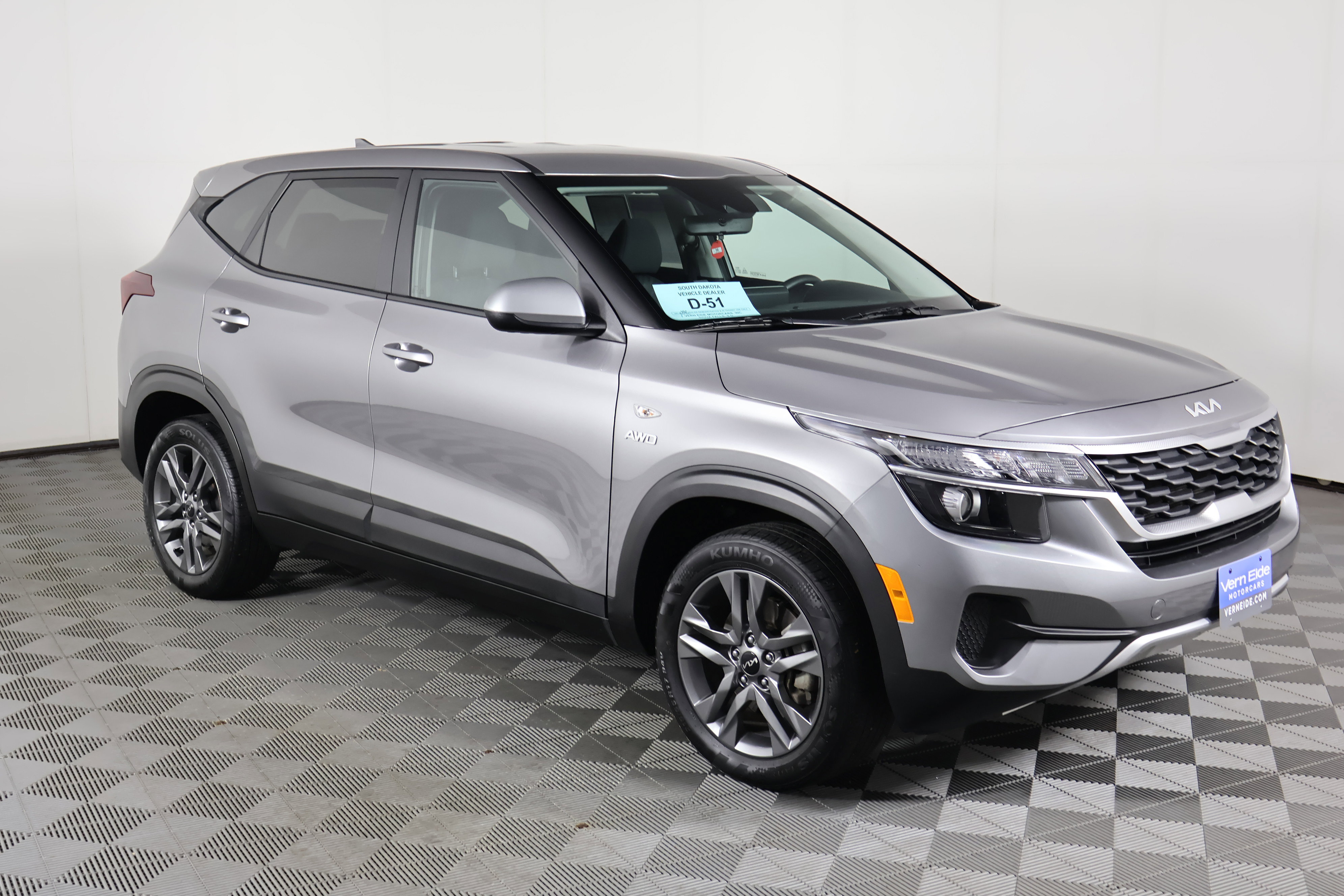 Used 2022 Kia Seltos LX image 4