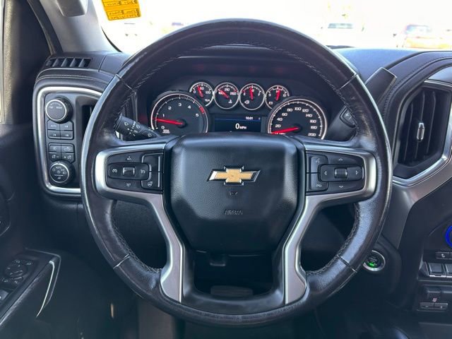 Used 2021 Chevrolet Silverado 2500 LTZ w/ LTZ Convenience Package image 17