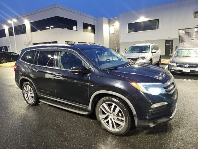 Used 2016 Honda Pilot Touring image 3