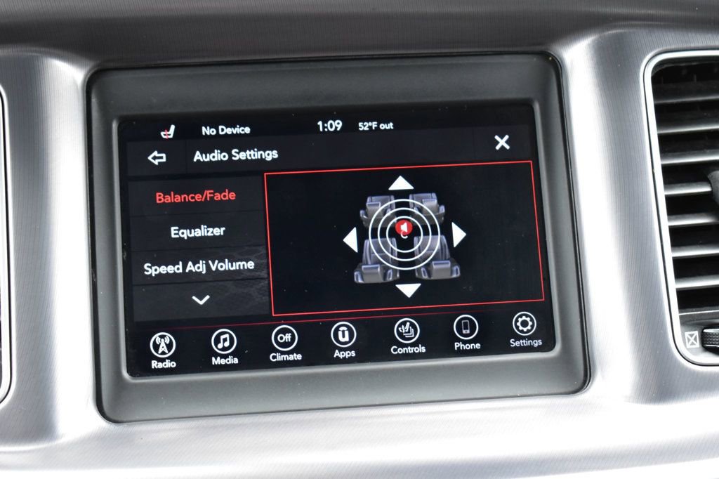 Used 2020 Dodge Charger SXT w/ Driver Convenience Group image 35