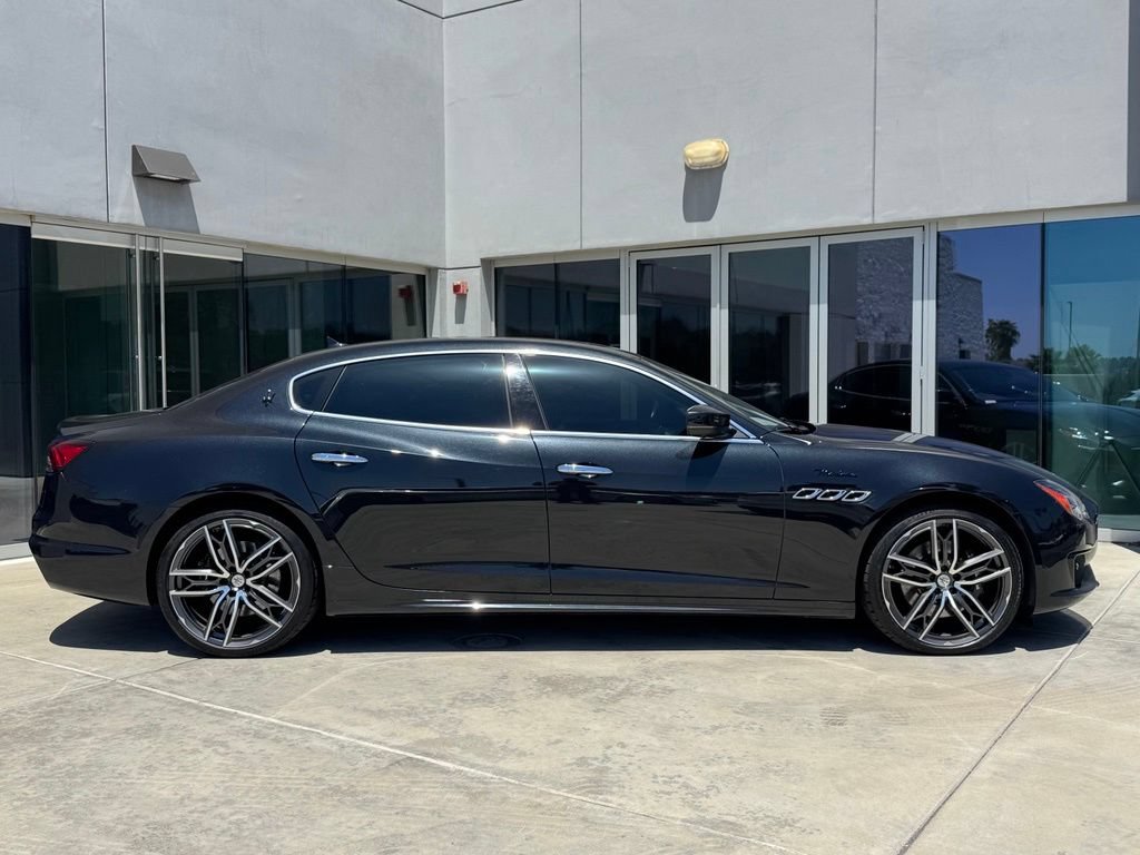 Certified 2022 Maserati Quattroporte Modena Q4 AWD/4WD image 9