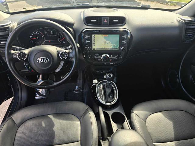 Used 2016 Kia Soul ! w/ Premium Package image 21