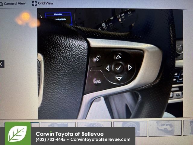 Used 2023 GMC Acadia SLE w/ Driver Convenience Package AWD/4WD image 18