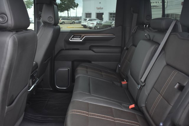 Used 2024 Chevrolet Silverado 1500 High Country image 20