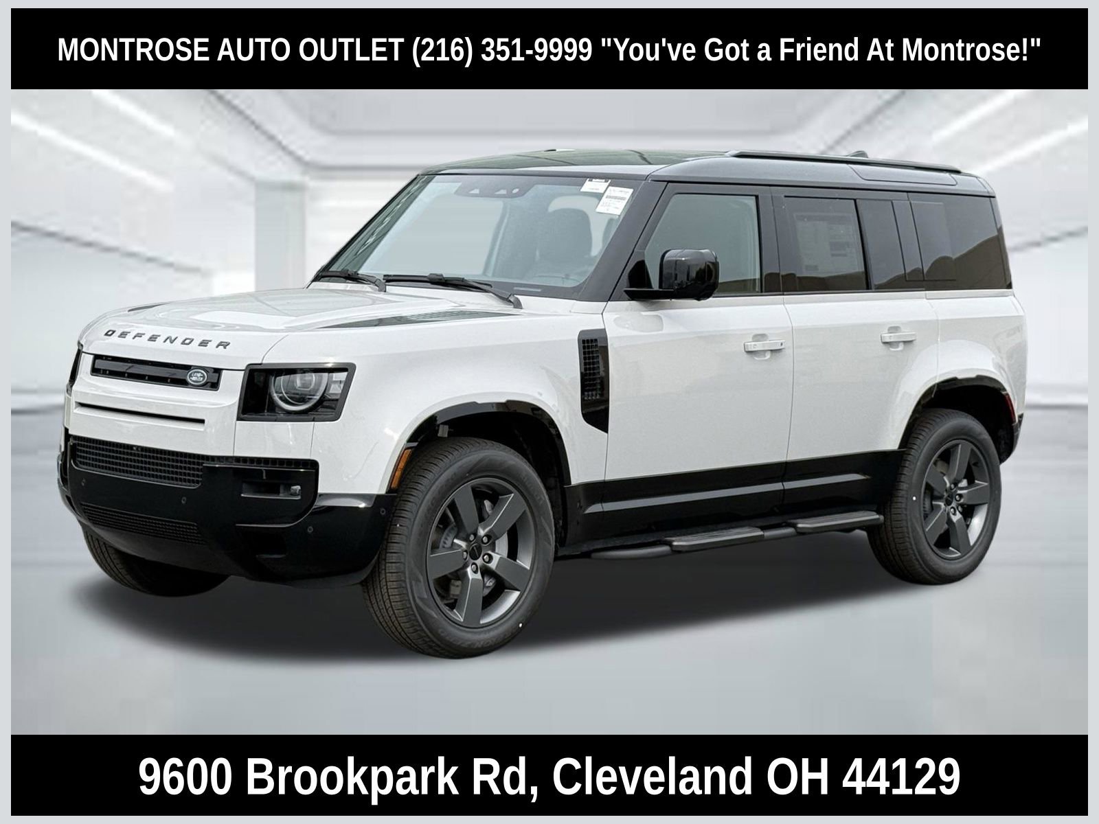 New 2026 Land Rover Defender 110 X-Dynamic SE AWD/4WD image 1