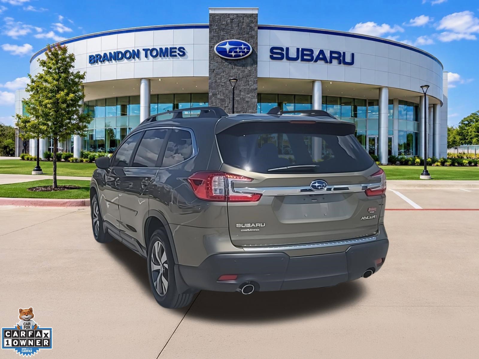 Used 2025 Subaru Ascent Premium AWD/4WD image 8