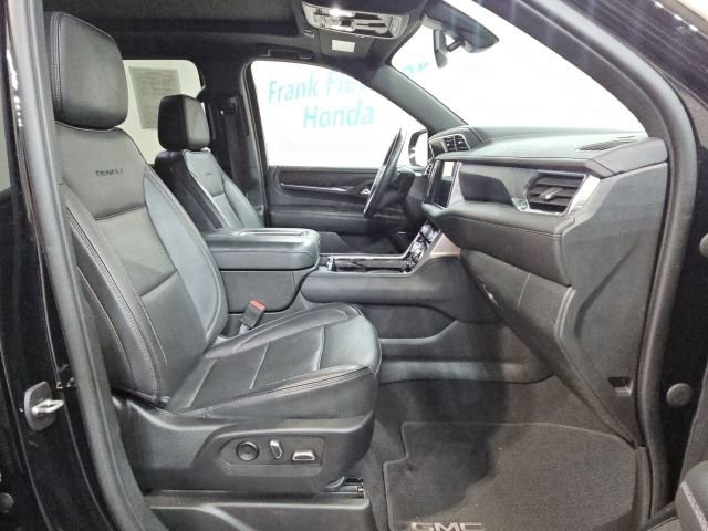 Used 2022 GMC Yukon XL Denali image 31