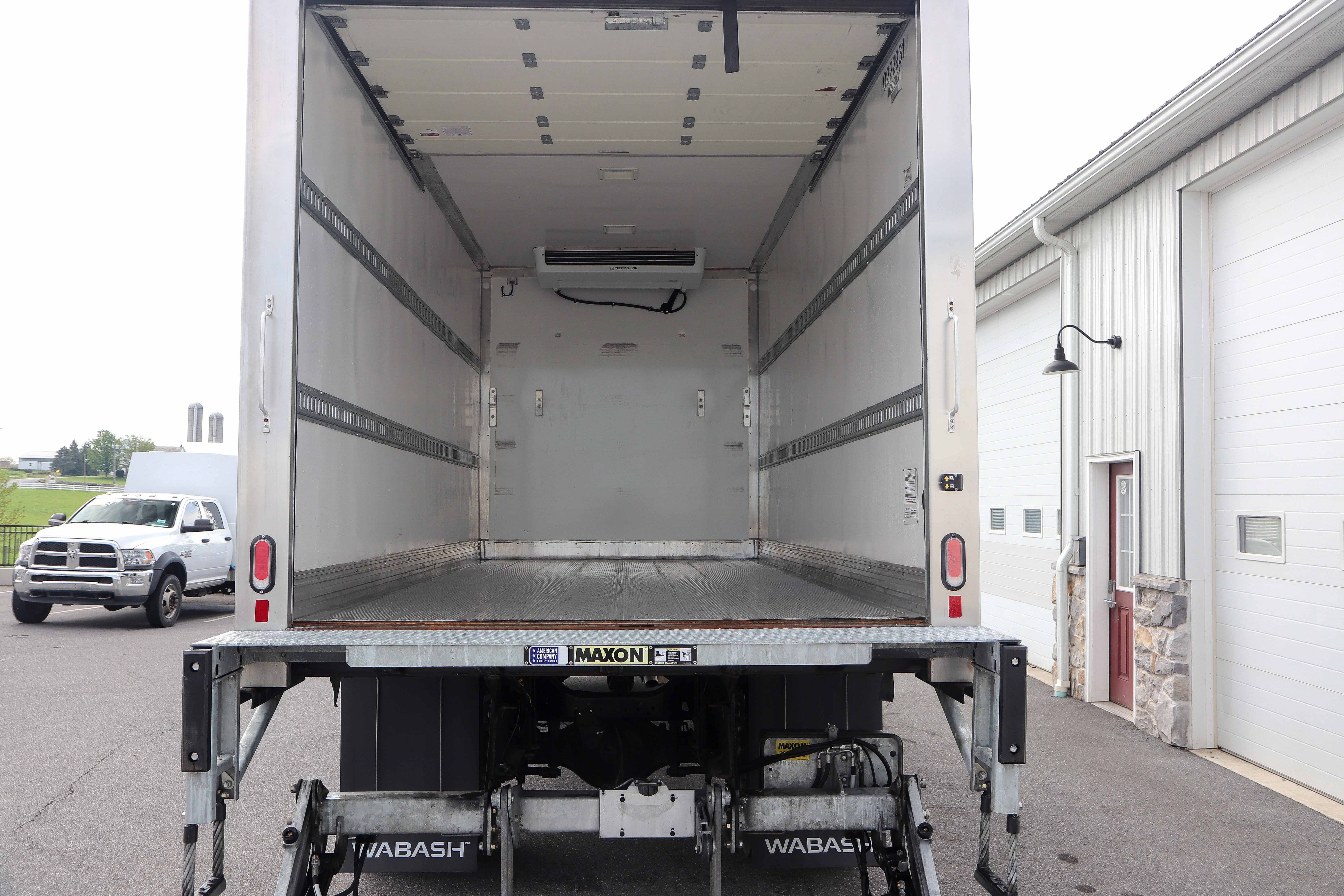 Used 2023 Ford F650 2WD Regular Cab Super Duty image 11