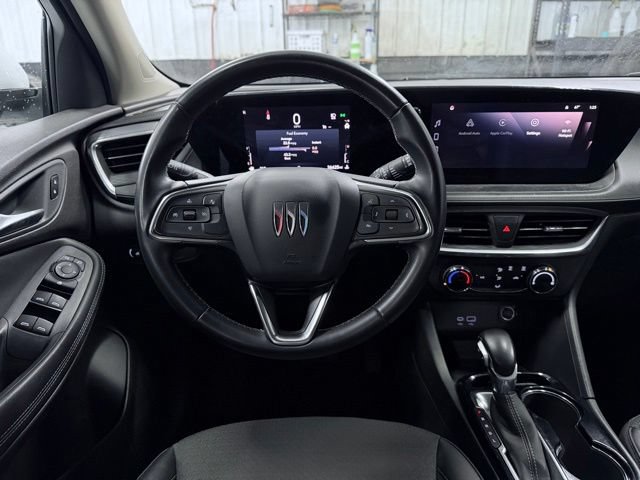 Used 2024 Buick Encore GX Preferred FWD image 23