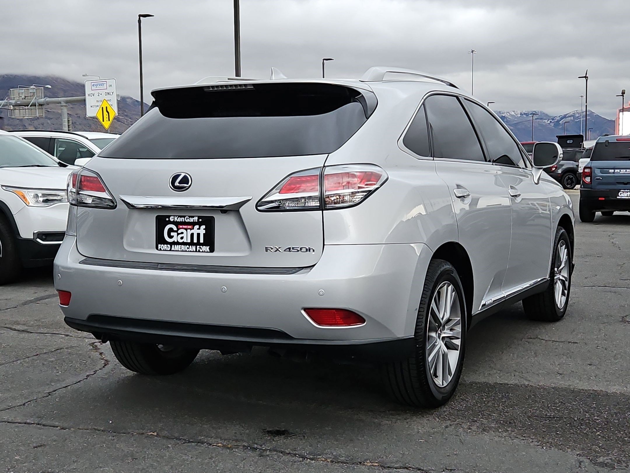 Used 2015 Lexus RX 450h AWD image 3