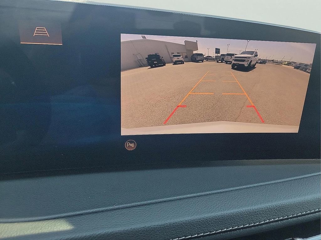 Used 2024 Cadillac XT4 Premium Luxury image 17