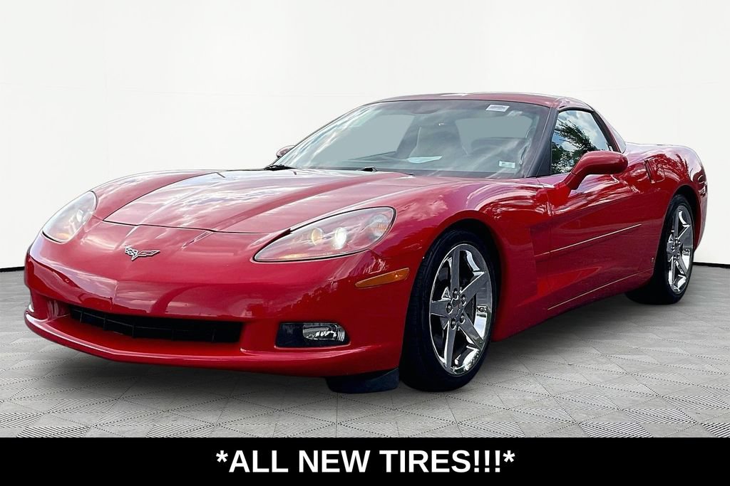 Used 2007 Chevrolet Corvette Coupe w/ Preferred Equipment Group RWD image 1