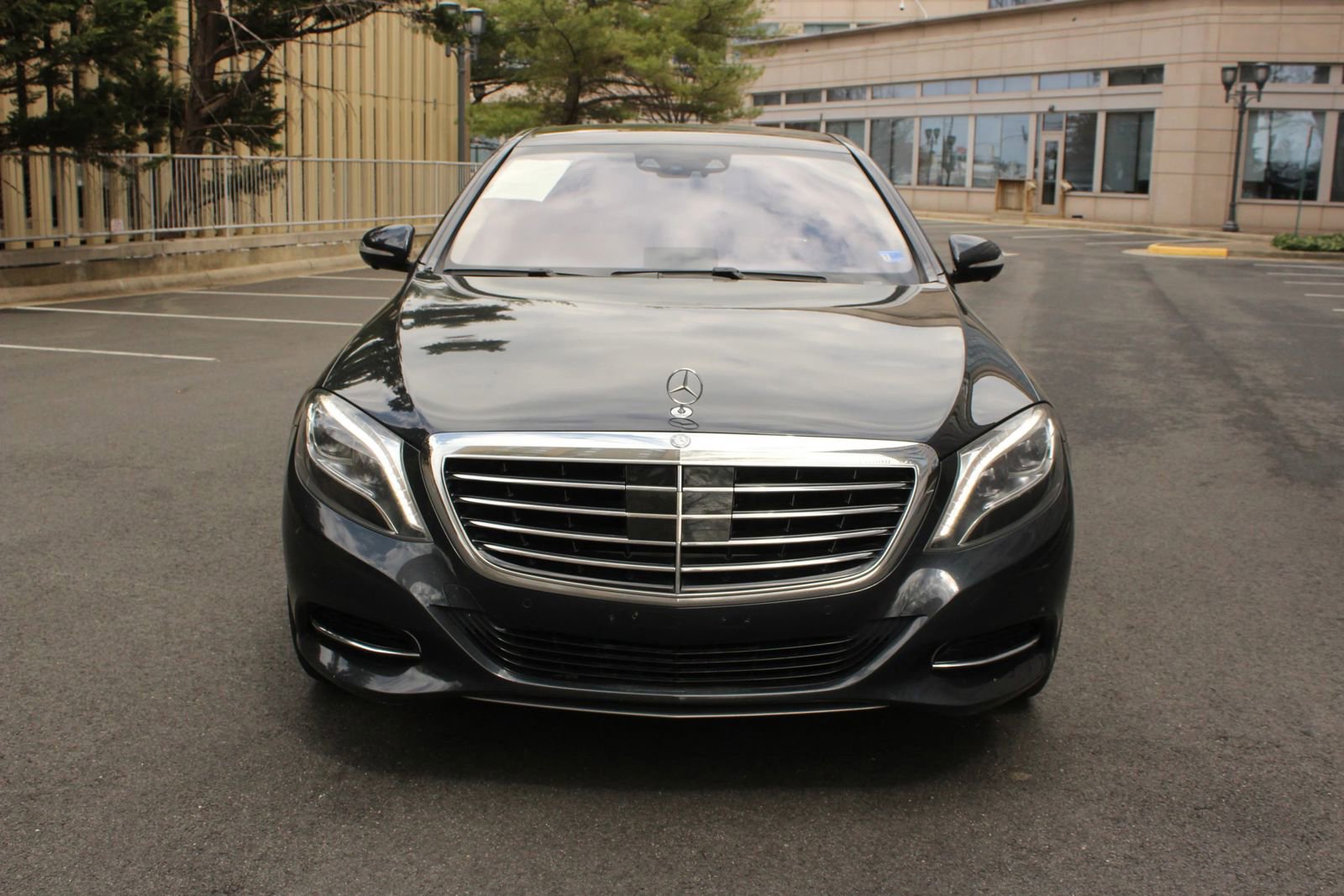 Used 2015 Mercedes-Benz S 550 Sedan image 3