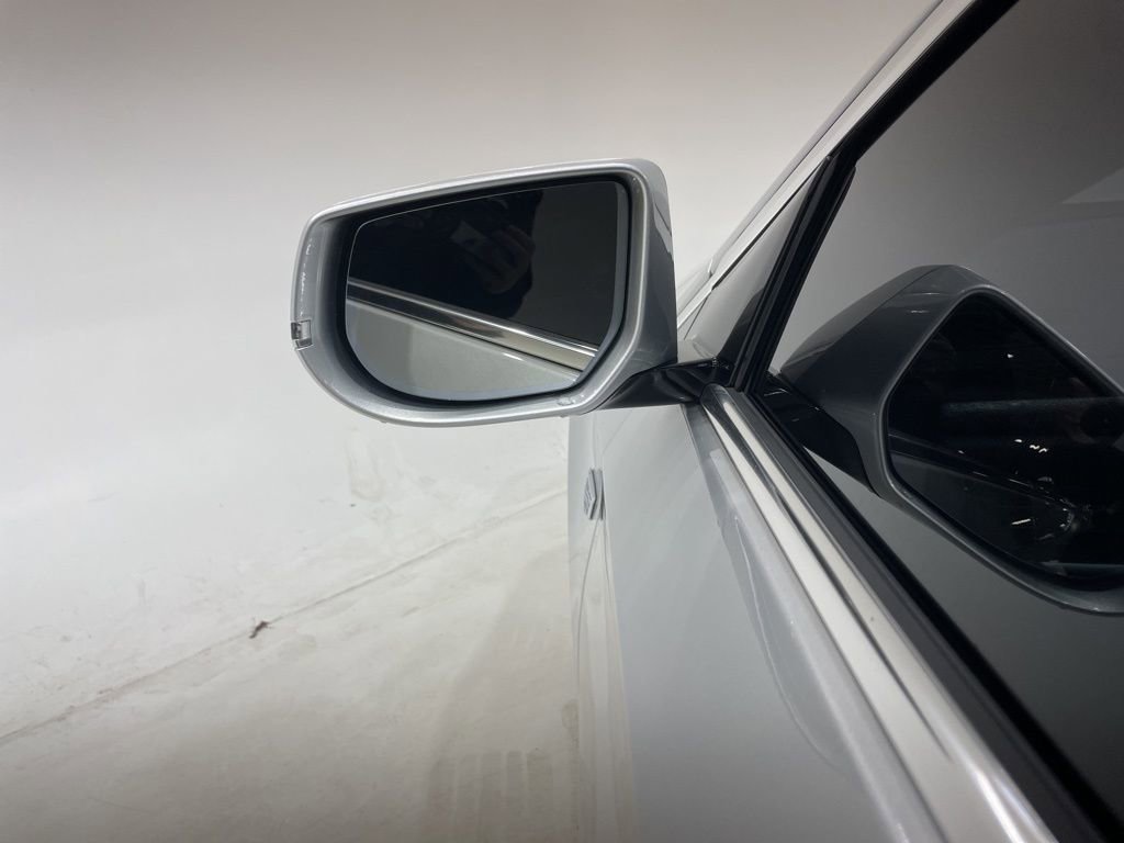 Used 2019 Cadillac XTS Luxury image 33