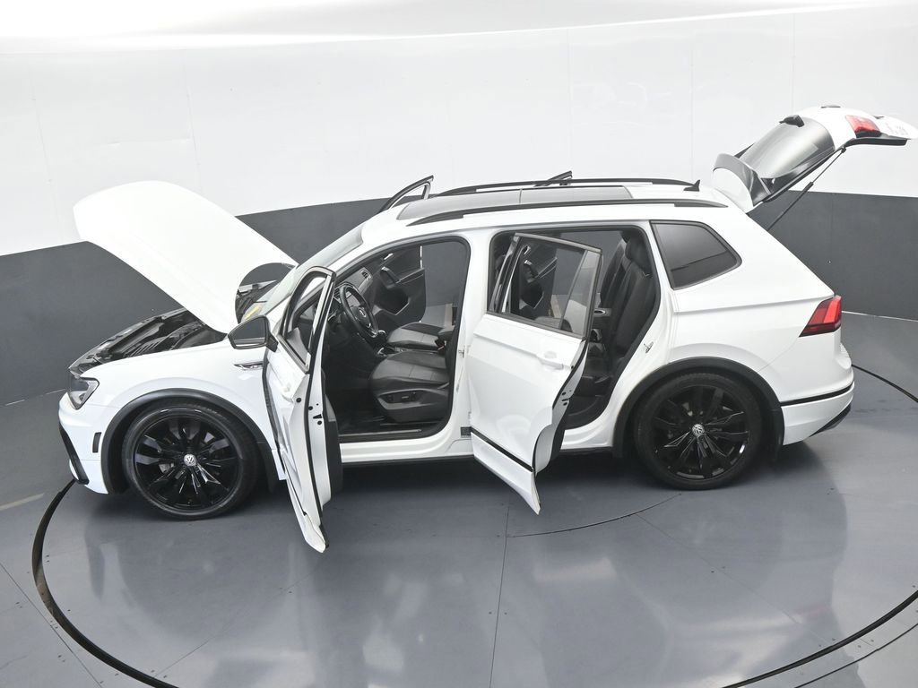 Used 2020 Volkswagen Tiguan SE R-Line image 67