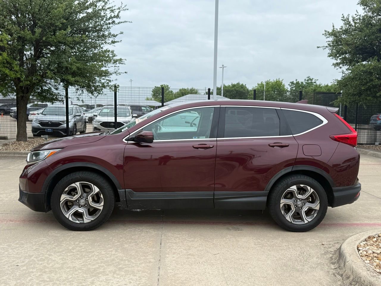 Used 2019 Honda CR-V EX-L image 2