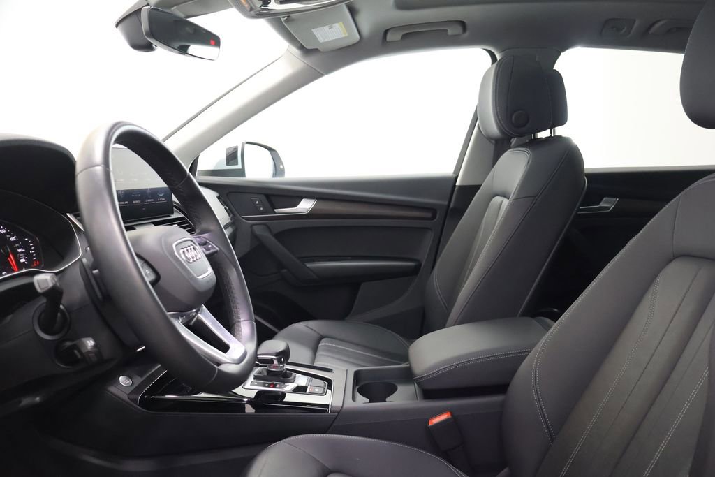 Used 2023 Audi Q5 2.0T Premium w/ Convenience Package image 13