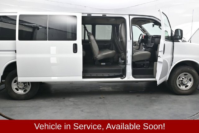Used 2024 Chevrolet Express 3500 LS RWD image 53