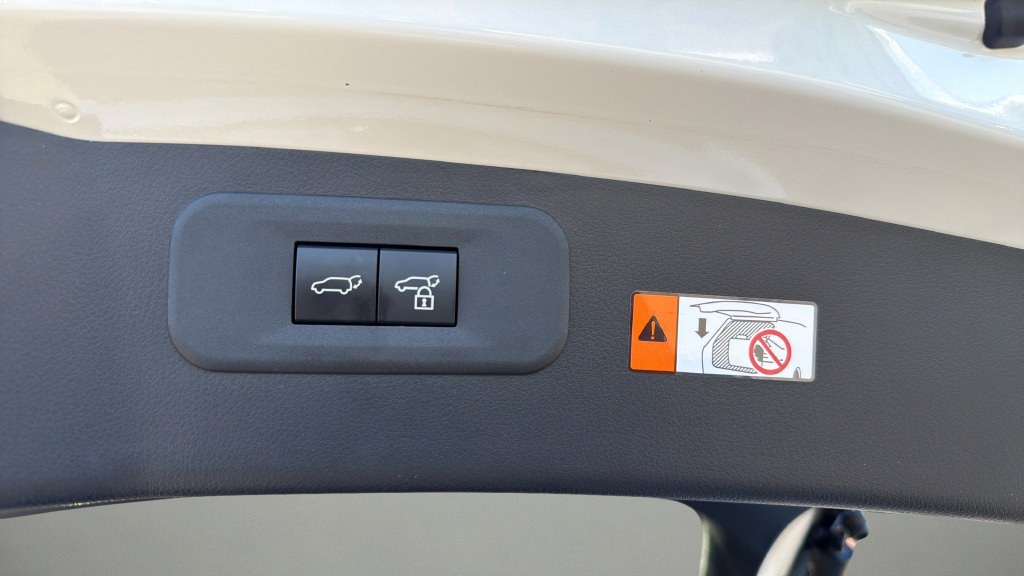 Certified 2026 Lexus NX 350h AWD w/ Accessory Package (K3) image 19