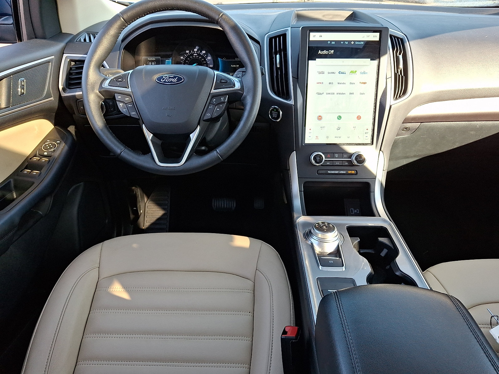 Certified 2024 Ford Edge SEL w/ Convenience Package AWD/4WD image 12