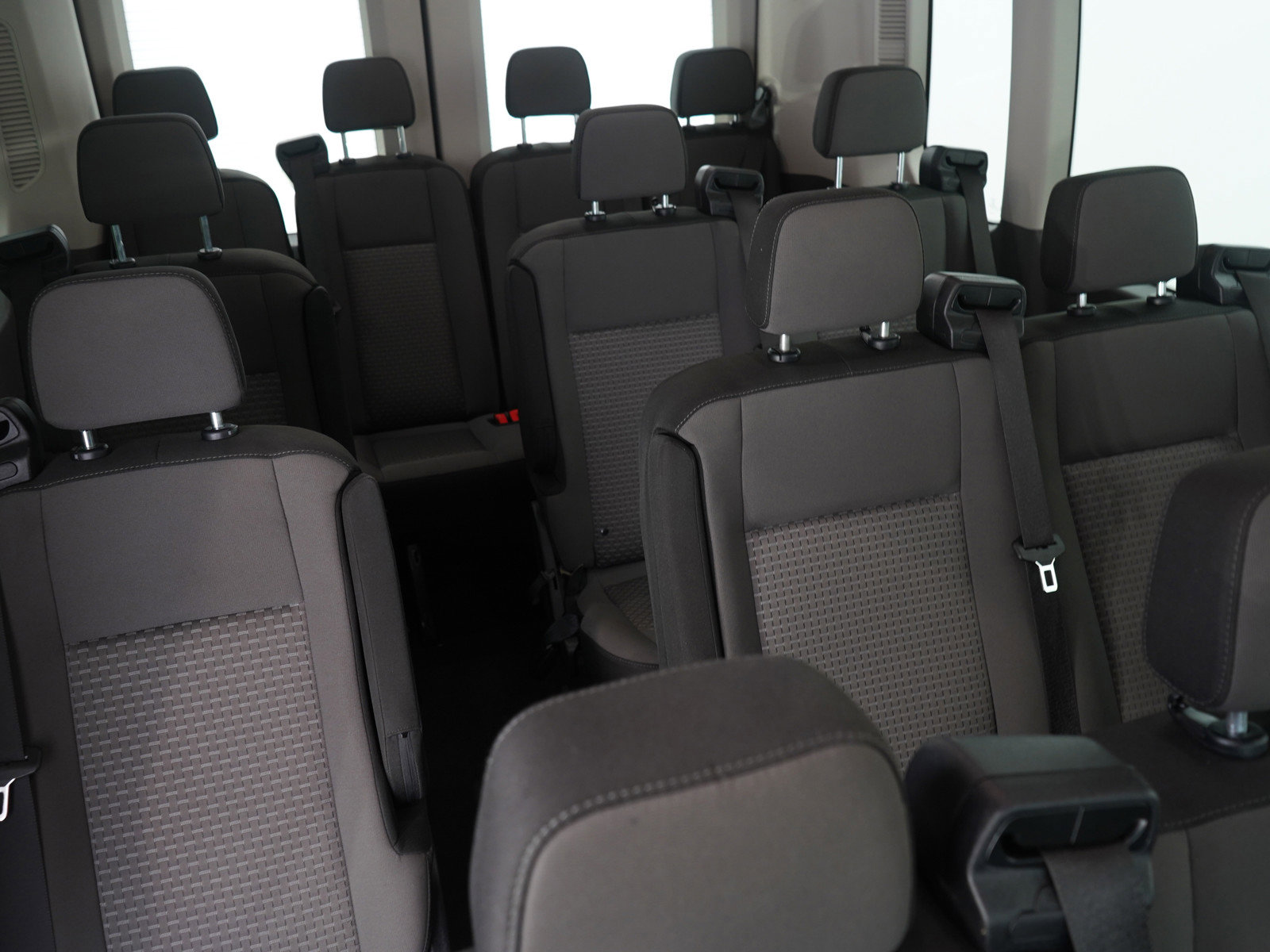 Used 2024 Ford Transit 350 XLT image 13