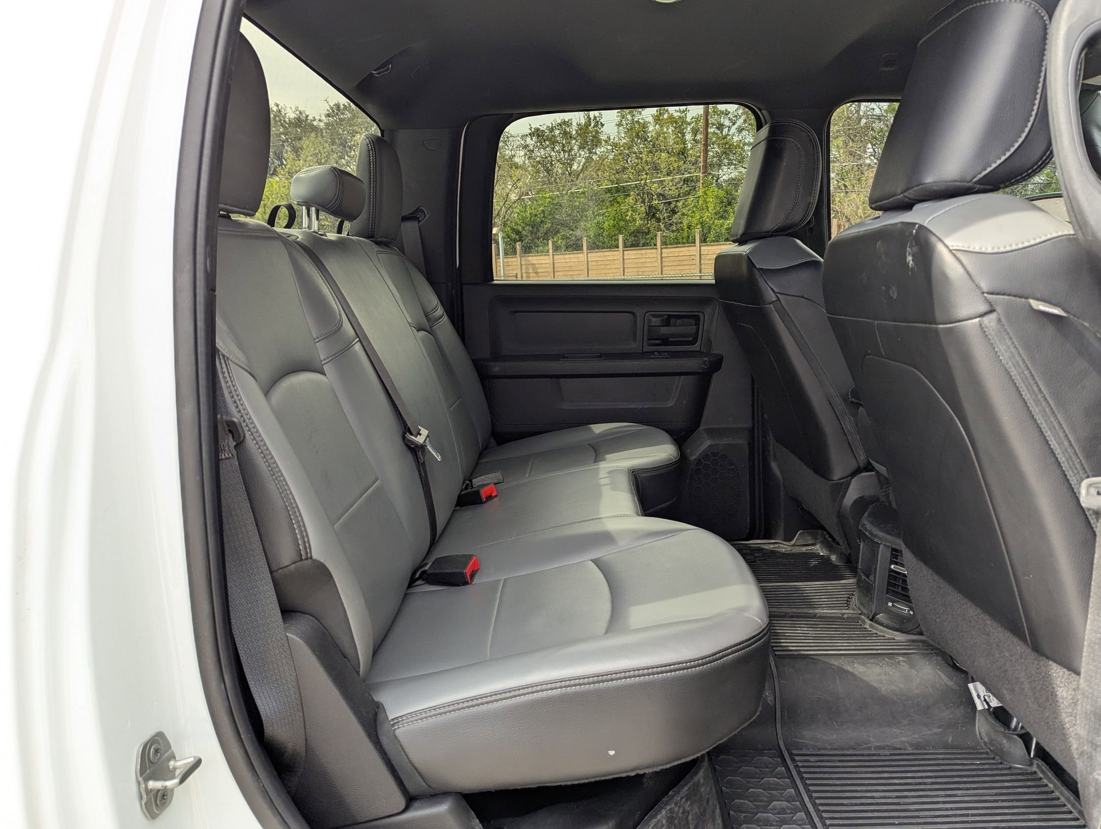 Used 2024 RAM 3500 Tradesman w/ Towing Technology Group image 25