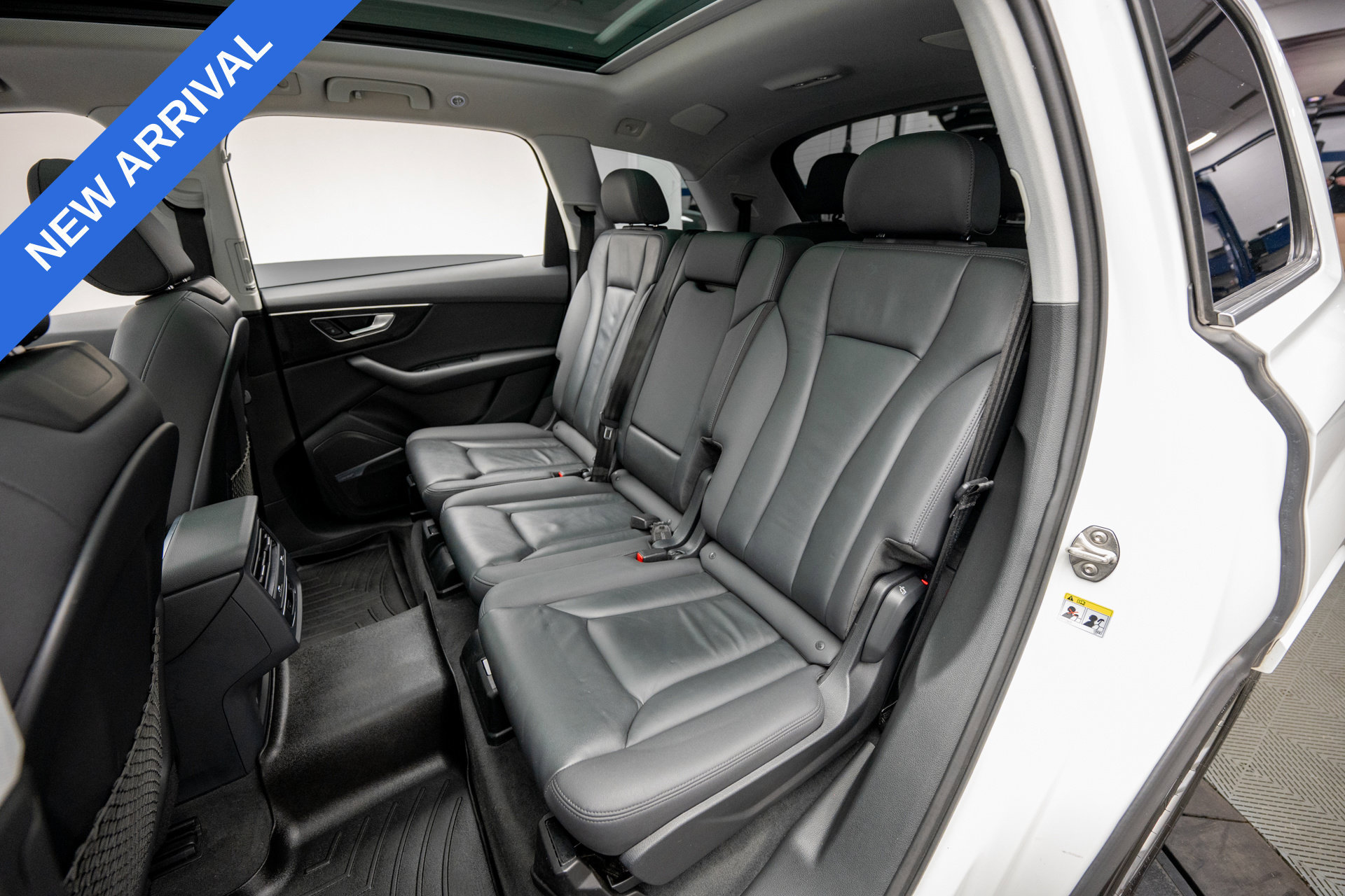 Used 2020 Audi Q7 3.0T Premium Plus AWD/4WD image 17