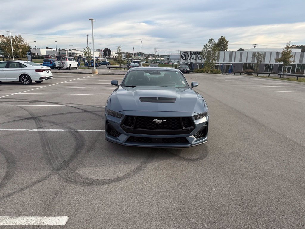 Used 2025 Ford Mustang GT Premium RWD image 23