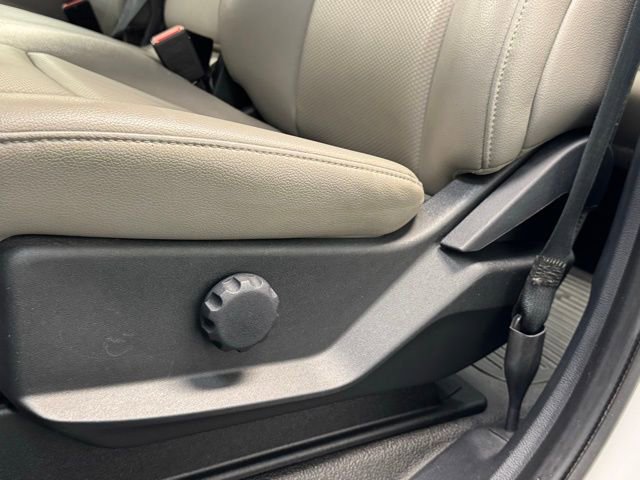 Used 2022 Ford F250 XL w/ Power Equipment Group image 14