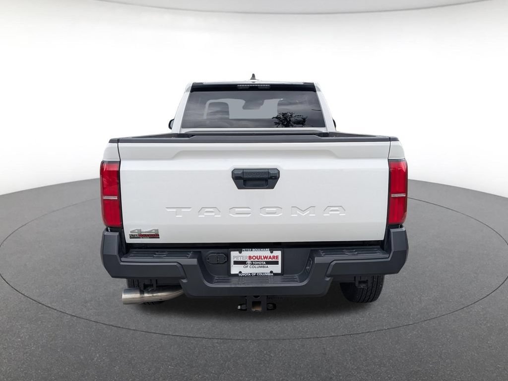 Used 2025 Toyota Tacoma SR w/ Towing Package AWD/4WD image 5