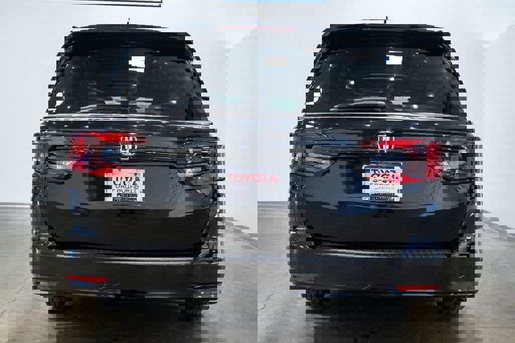 Used 2023 Honda Odyssey Sport image 8