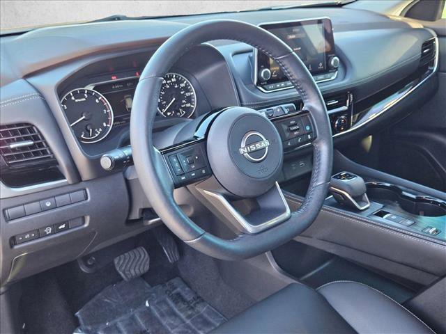 Used 2023 Nissan Rogue SL image 13