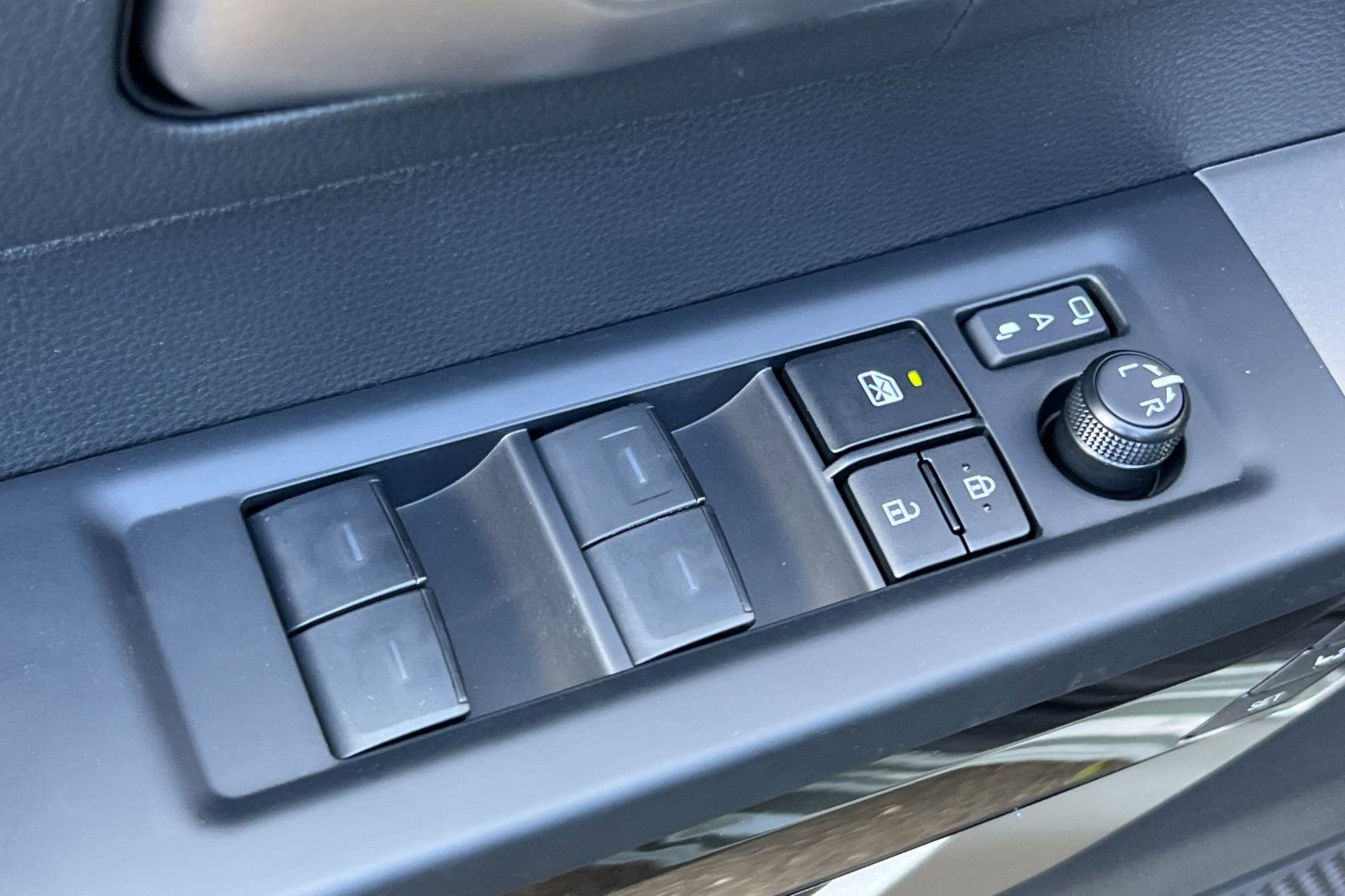 New 2026 Toyota Tundra Limited image 14