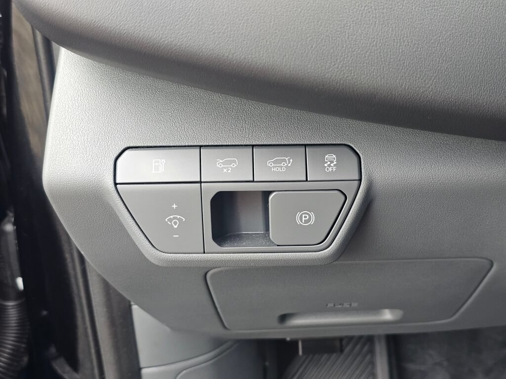 Certified 2024 Kia EV9 Wind AWD/4WD image 37