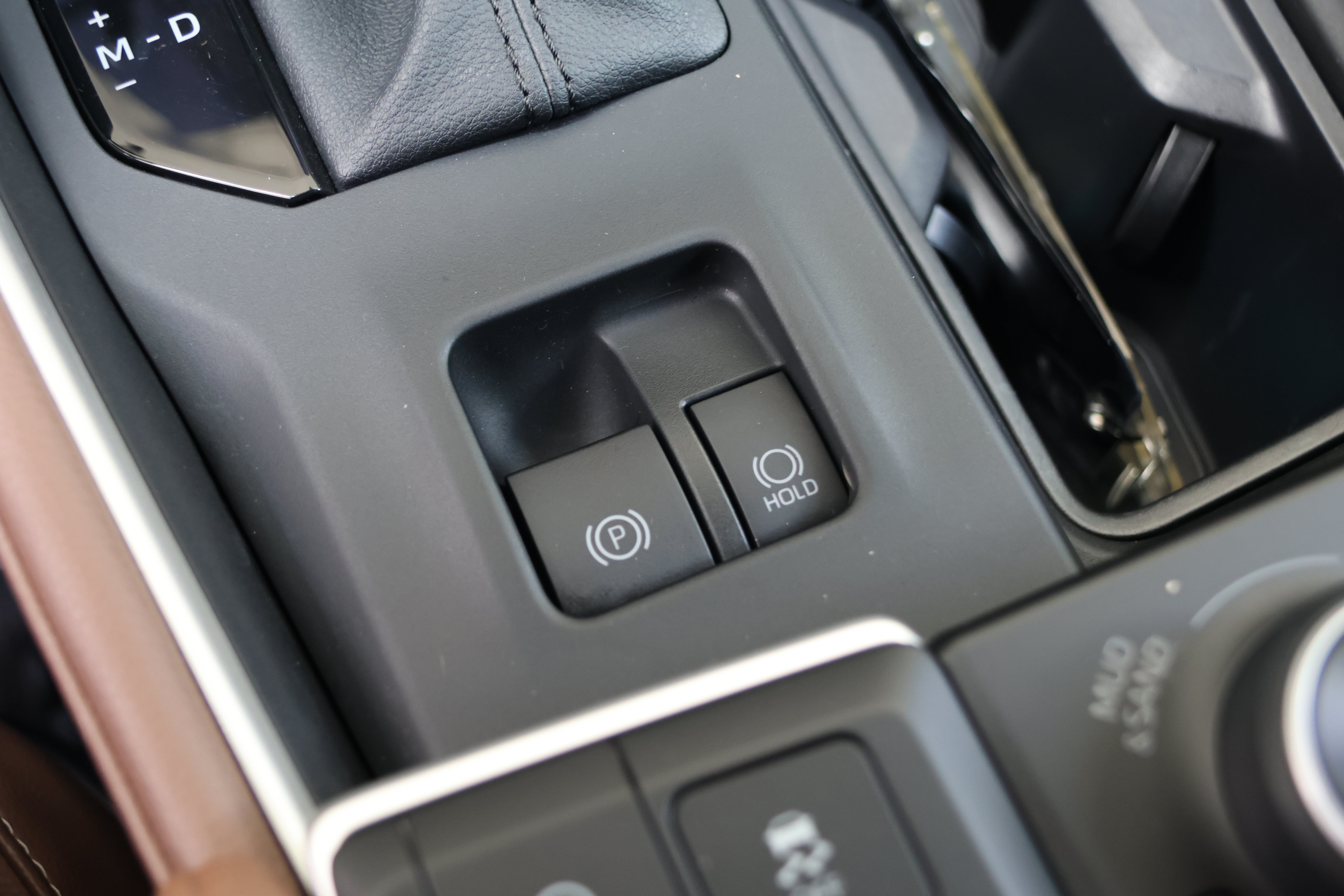 Used 2025 Toyota Grand Highlander AWD image 31