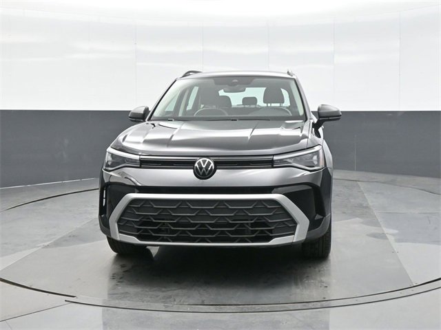 Certified 2025 Volkswagen Taos S image 2