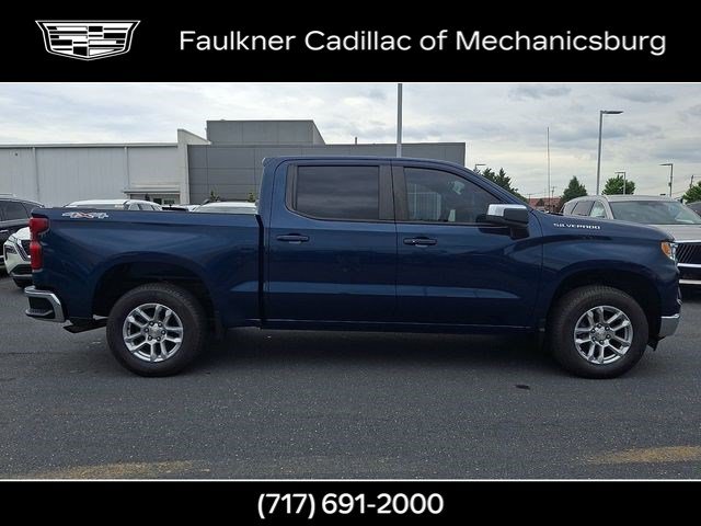 Used 2023 Chevrolet Silverado 1500 LT AWD/4WD image 14
