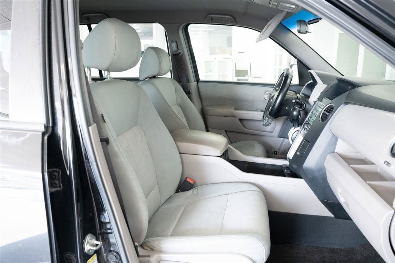 Used 2010 Honda Pilot LX image 18